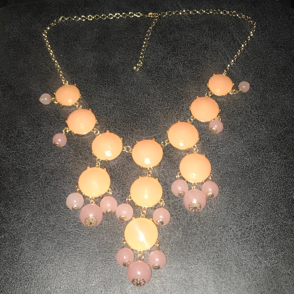 Statement necklace✨